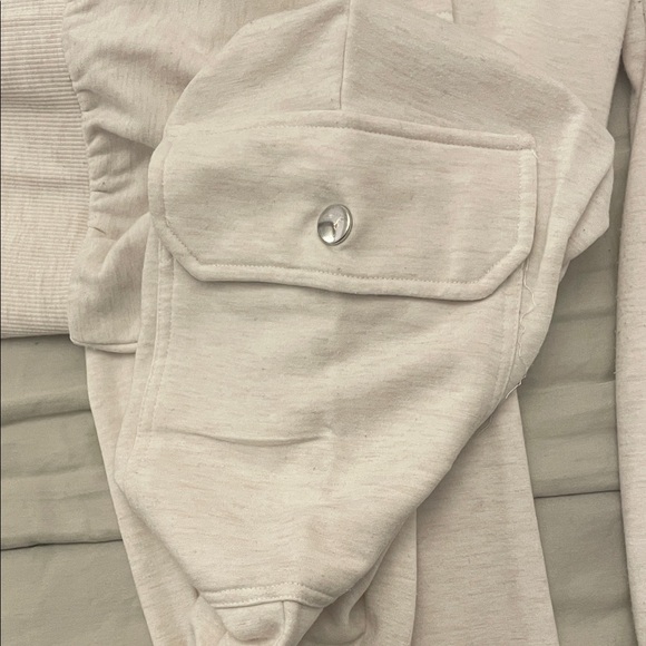 Matching Set - Picture 7 of 8